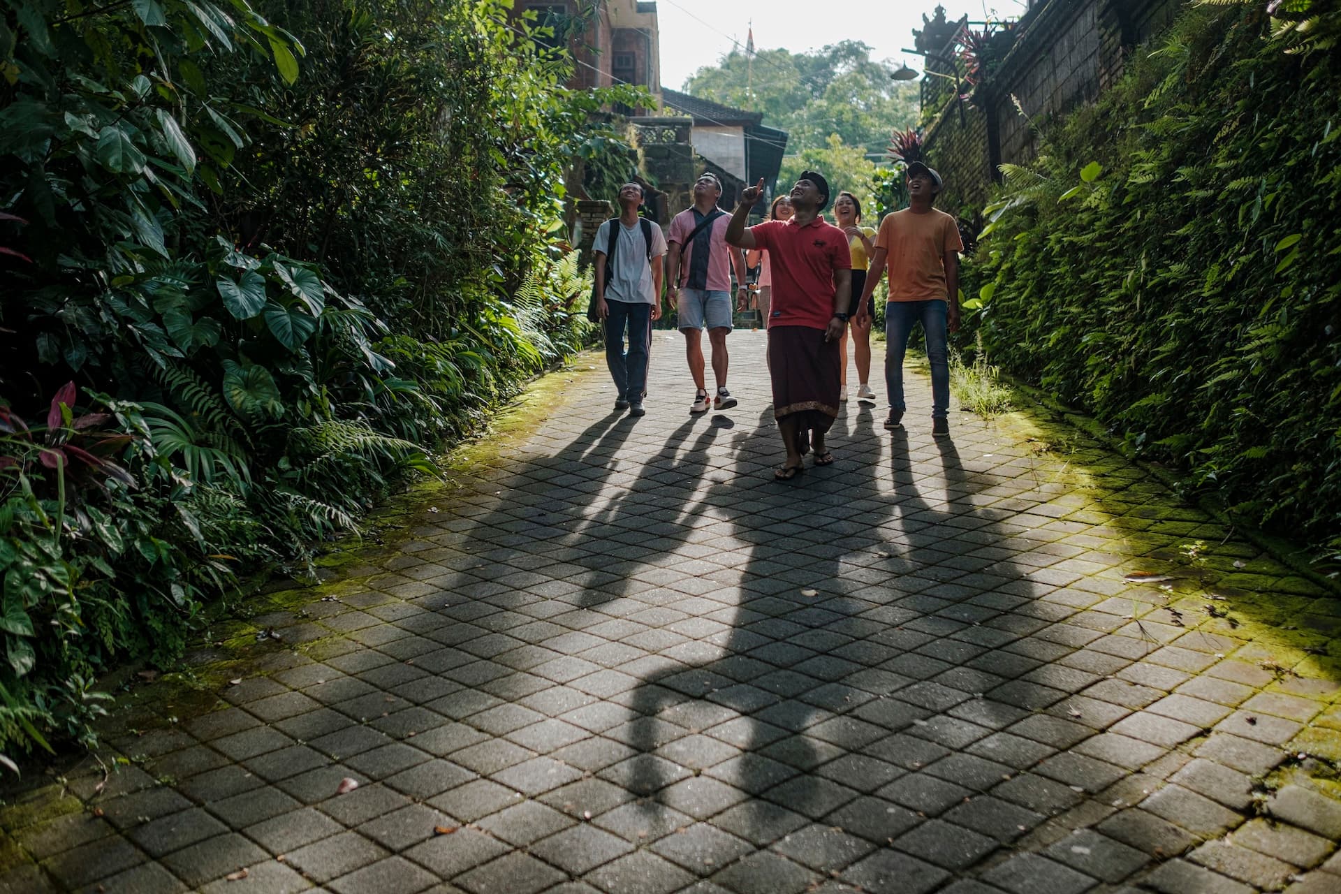 Ubud Half-day Walking Guided Tour: Temple, Palace, and Campuhan River