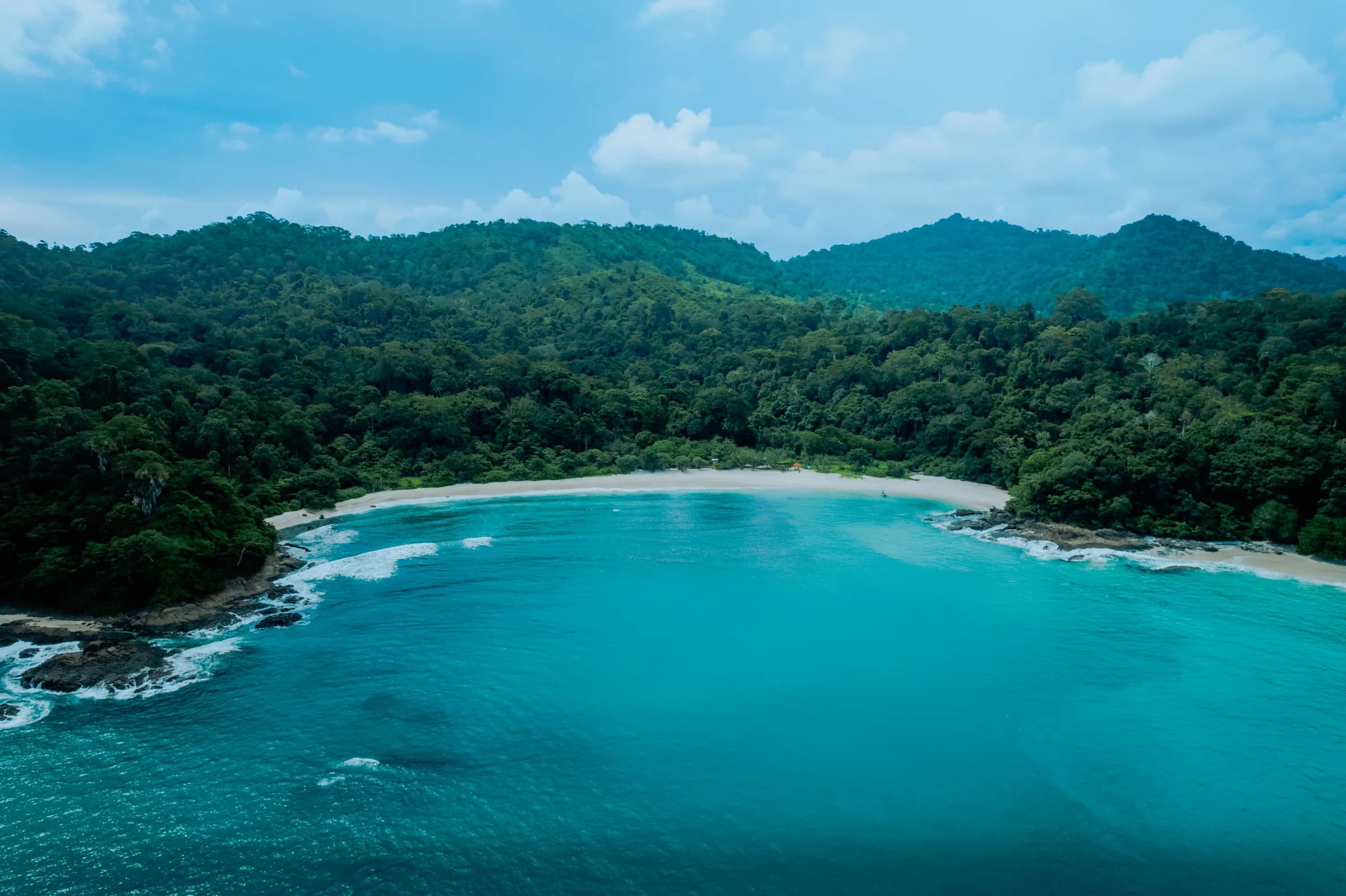 Aerial of Wedi Ireng's turquoise twin bay
